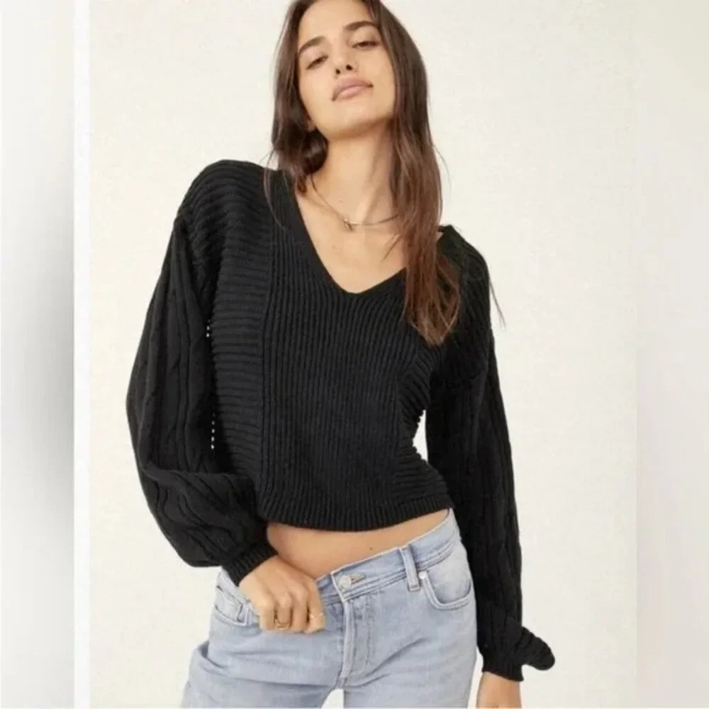 Free People Solid Black Ribbed When It Rains Cotton V-Neck Cropped Sweater S - Picture 1 of 11